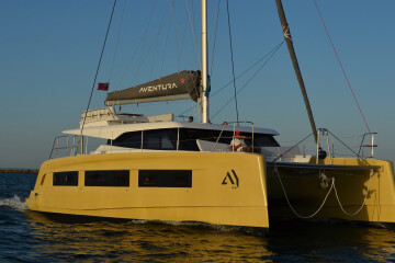 Aventura 45 Cajha