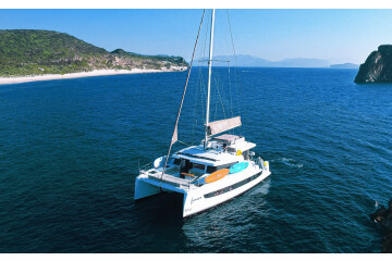 Bali 4.4 Leonora