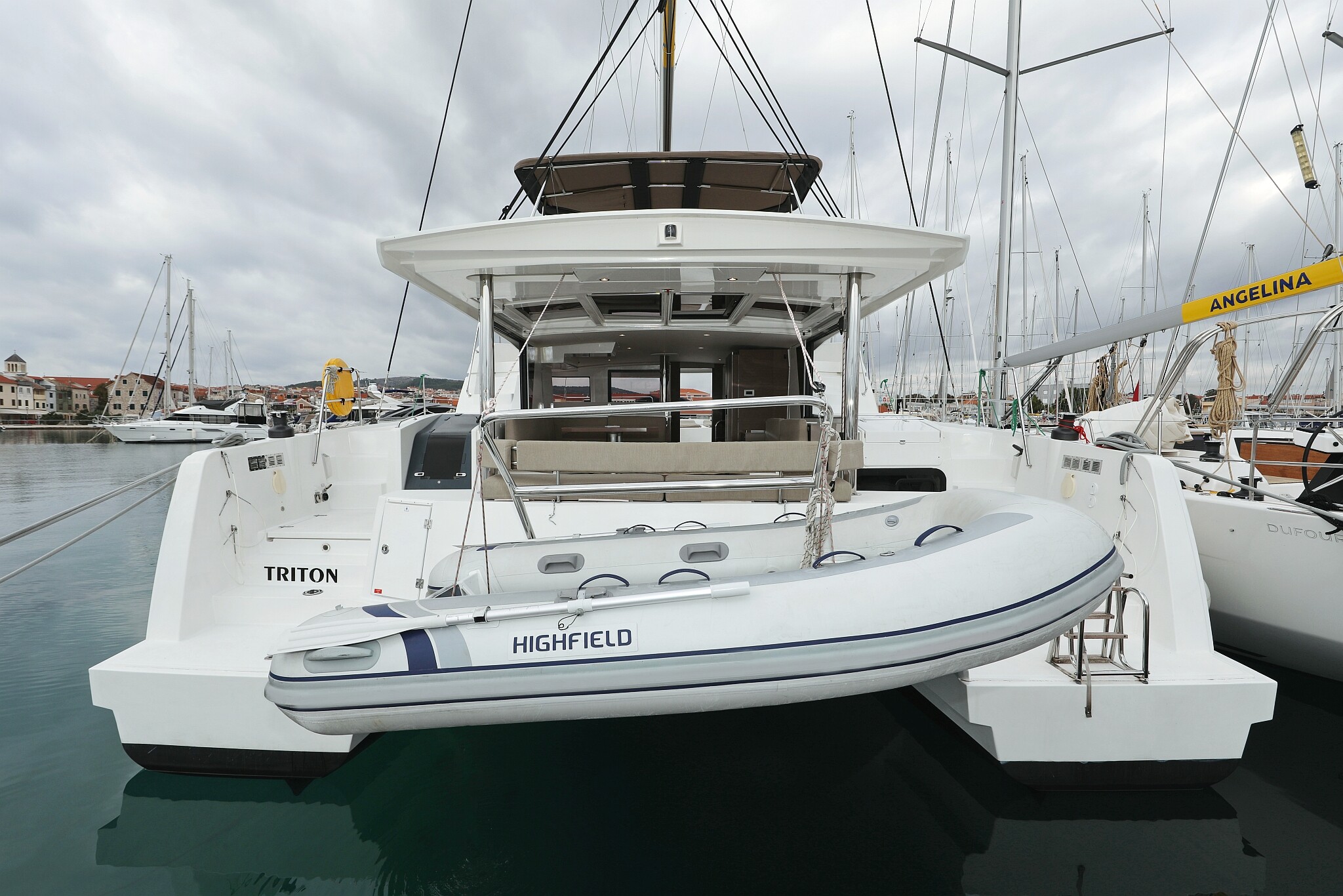 Bali 4.6 Triton