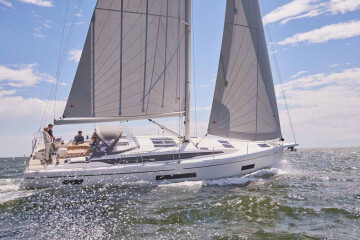 Bavaria C46 Garbí 