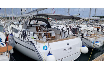 Bavaria Cruiser 46 My life