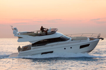 Bavaria Virtess 420, Lana