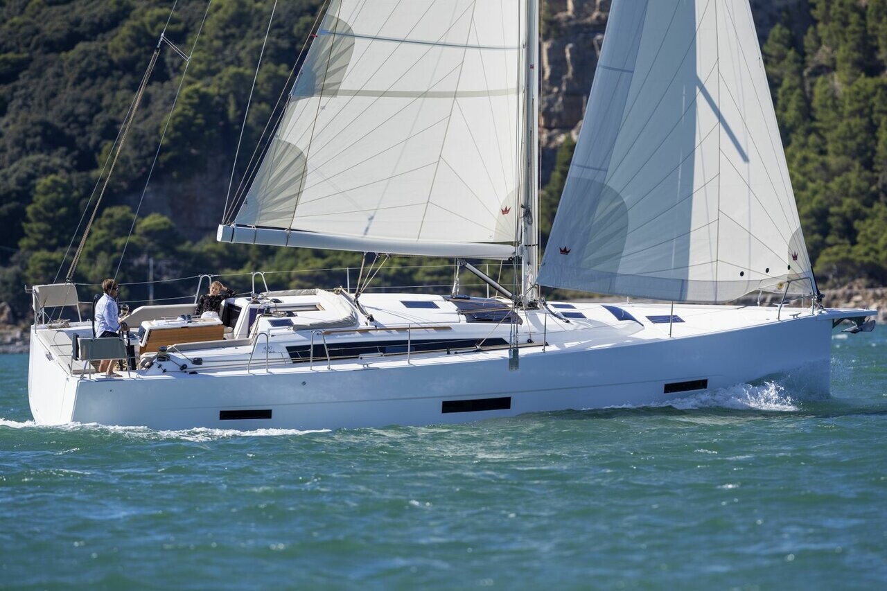 Dufour 430, Armonia