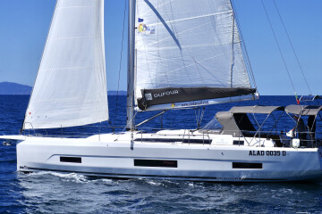 Dufour 470 Lucia