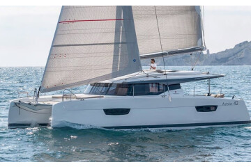 Fountaine Pajot Astrea 42 Satellite
