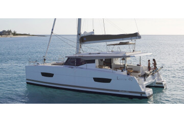 Fountaine Pajot Lucia 40 Stella Luna