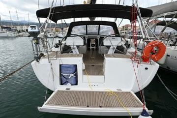 Hanse 458, Foxtrot