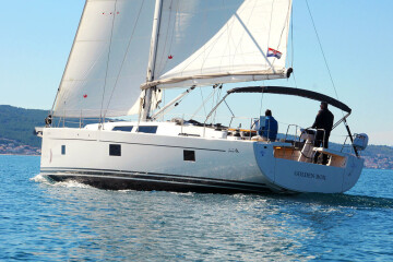 Hanse 508, Golden Box