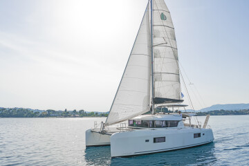Lagoon 42 Equilibrium