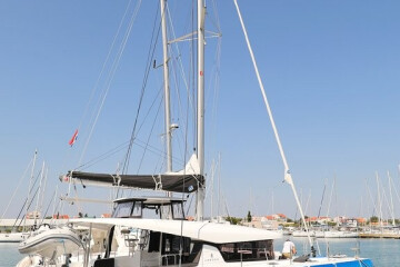 Lagoon 42 Royal Salute