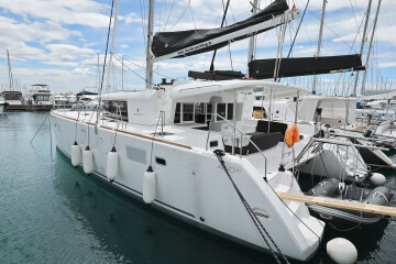 Lagoon 450 F Must Have