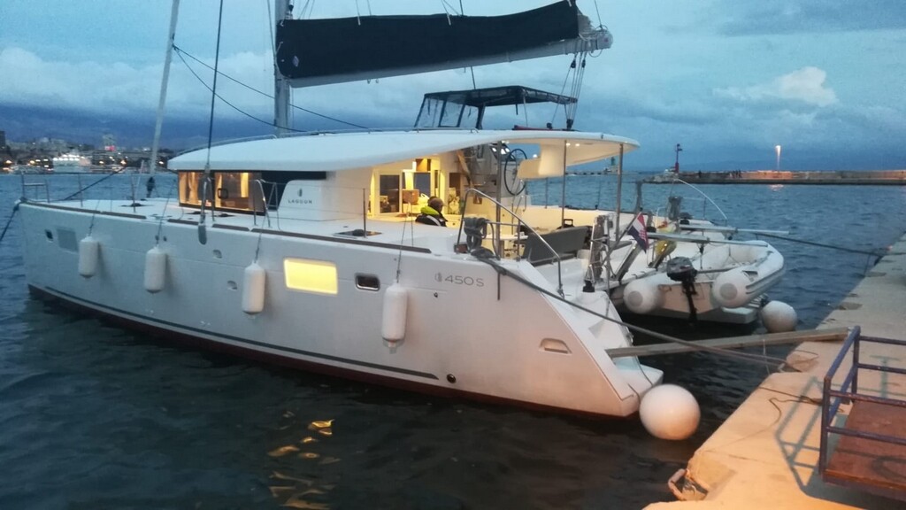 Lagoon 450 S Aloha
