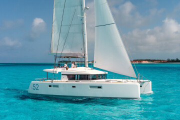 Lagoon 52, Nomad