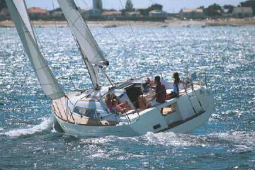 Oceanis 37, Julie