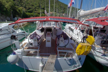 Oceanis 38.1 Luce