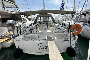 Oceanis 38.1 Rania