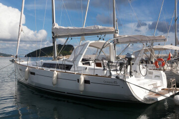 Oceanis 45 Twist