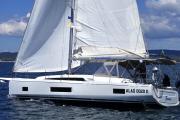 Oceanis 46.1, Emma