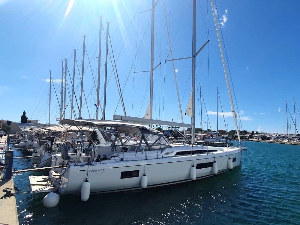 Oceanis 51.1 Anna