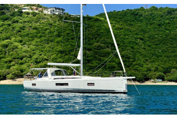 Oceanis 51.1 Sunday Girl