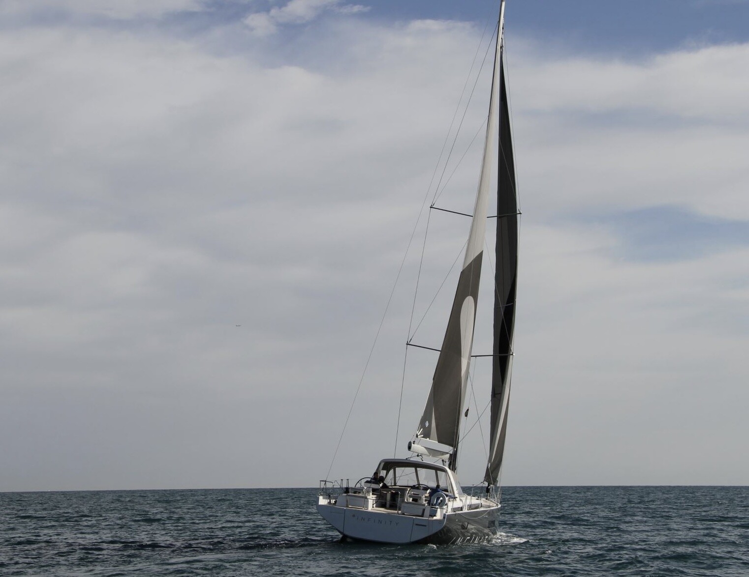 Oceanis 60 Infinity