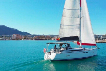Sun Odyssey 409 Sora