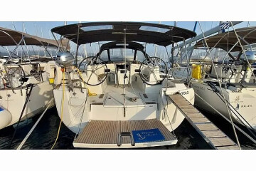 Sun Odyssey 479, Yolo