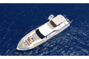 Tecnomarine 95, Lady Mytro